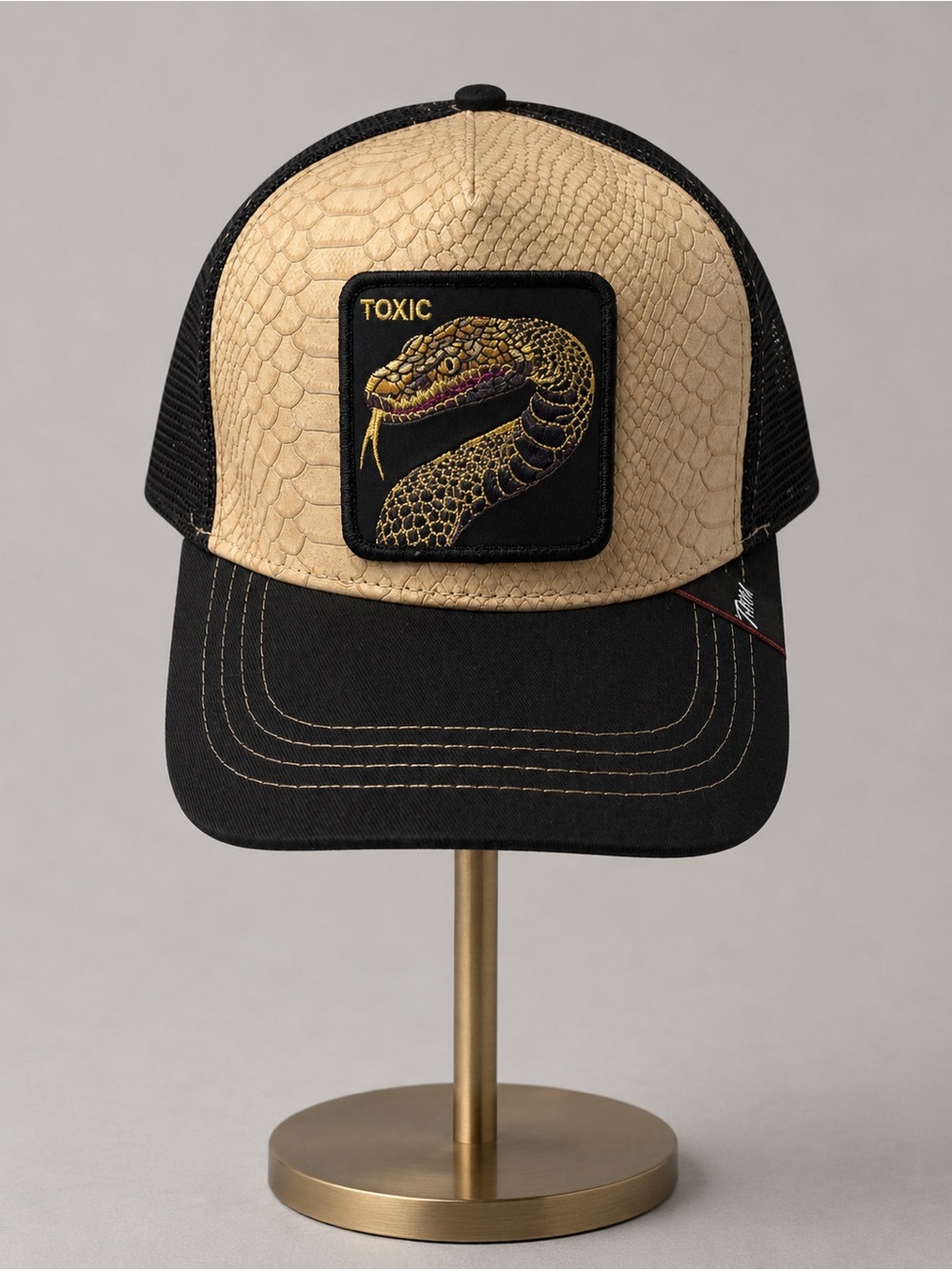 Toxic snake patch trucker hat NWT